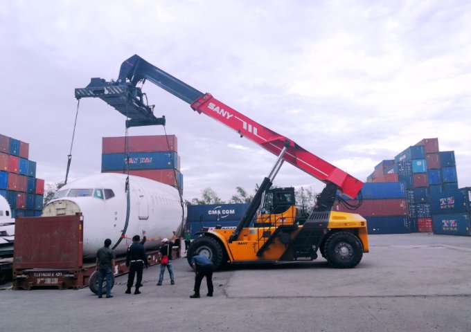 Port equipment mobile