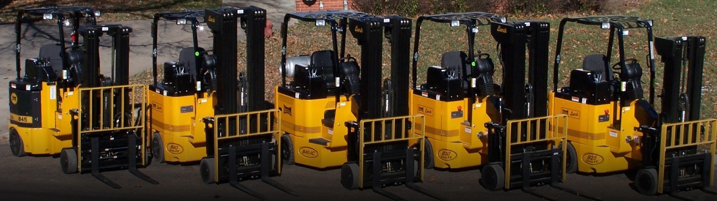 Bendi articulated forklifts offering high maneuverability in narrow aisles from 1.98m with lift heights up to 13m, ideal for efficient loading and unloading in UAE warehouses.