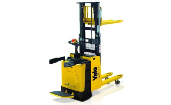 Yale stand/ride-on pallet stackers providing enhanced operator comfort and productivity for stacking loads in larger warehouse areas across the UAE